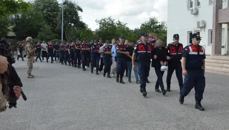 Hacizli Araçları Yeniden Dizayn Edip Satıyorlar: Dolandırıcılığın Perde Arkası