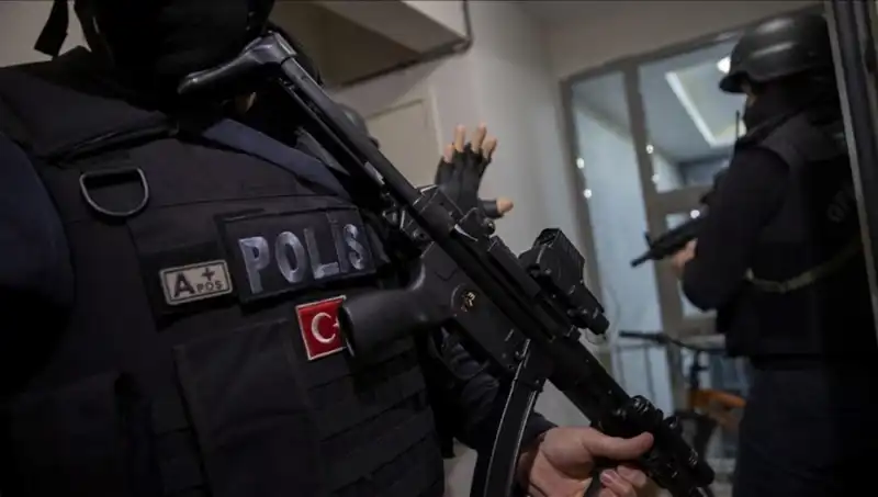 71 İlde Uyuşturucu Operasyonu: 516 Kişi Gözaltında, Suç Ağı Çökertildi!