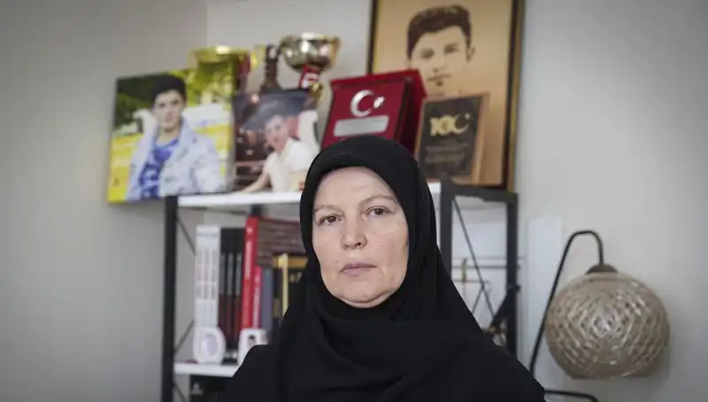15 Temmuz'un Şehidi Mahir Ayabak: Annesinin Acısı 9 Yıldır Dinmiyor