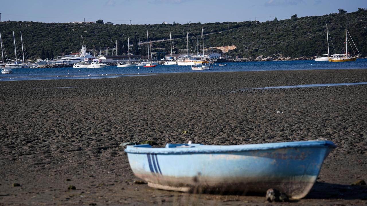 Ege'deki Deniz Çekilmesiyle İlgili Açıklama Geldi