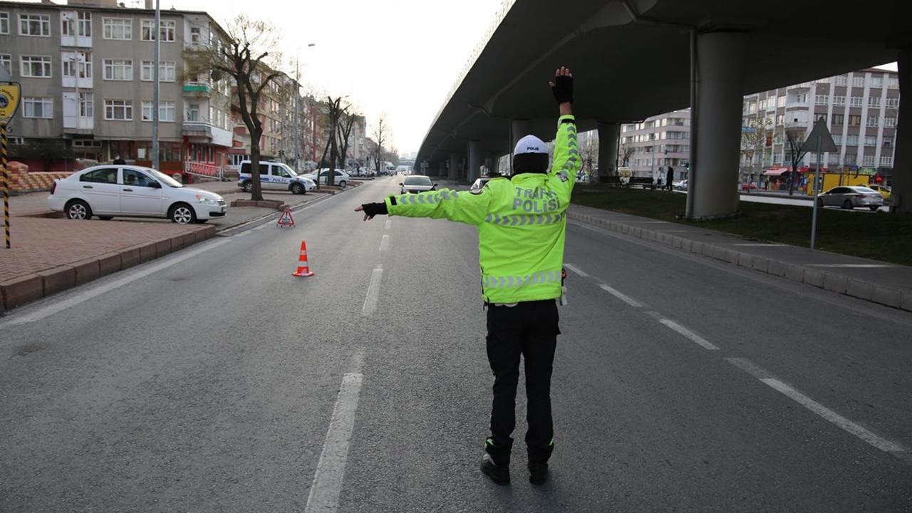 İstanbul'da Trafik Kapatmaları Başlıyor