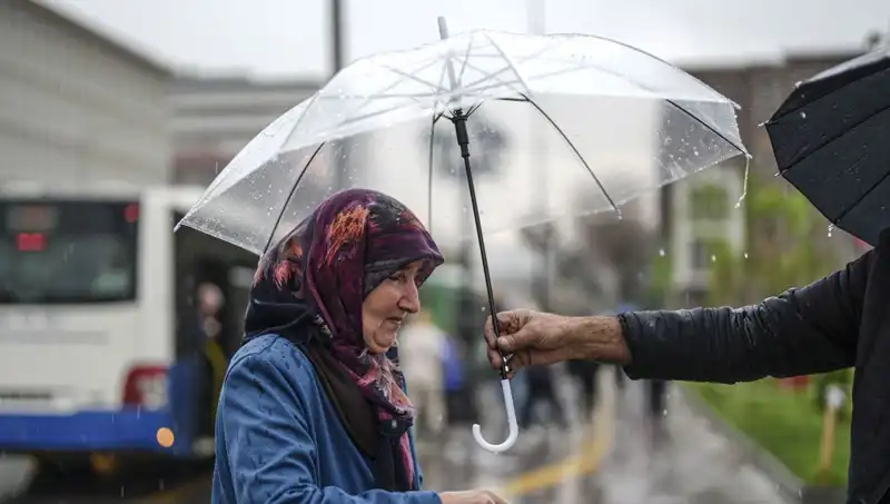 Yurt Genelinde Gök Gürültülü Sağanak Yağışlar Geliyor: Bugün Hava Durumu