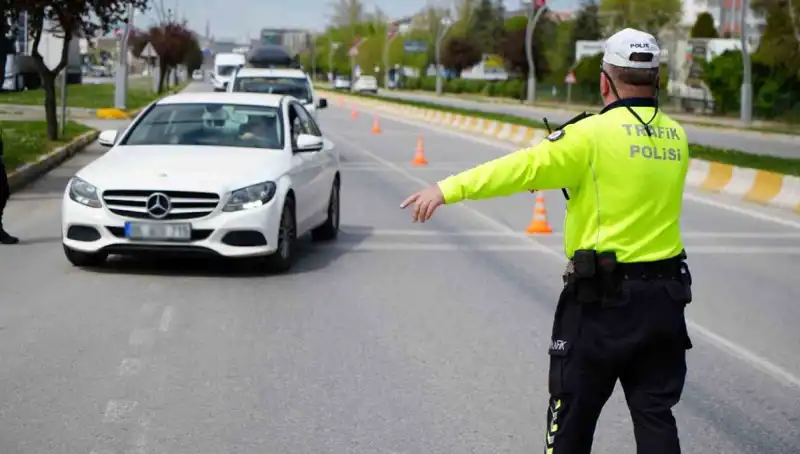 2025’te Trafik Cezaları Artacak mı? Yeni Değişiklikler Neler?