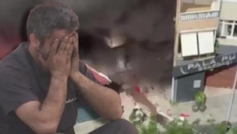 Ataşehir'de Yangın Felaketi: İş Yeri Sahibinin Yaşadığı Drama Tanıklık Ettik