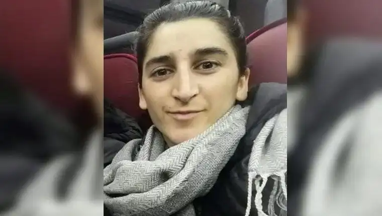 Üç Günlük Kayıp Genç Kız, Ağaçta Şoke Eden Halde Bulundu