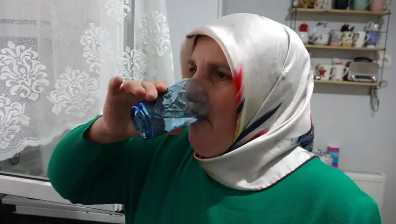 30 Yıldır Nisan Yağmurunu Şifa İçin İçiyor: Gelenekler ve Hikayesi