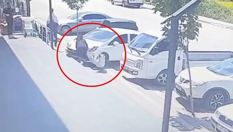 Yalova'da Dehşet Anları: Lise Öğrencisi Araç Altında Kaldı, Ancak Nasıl?