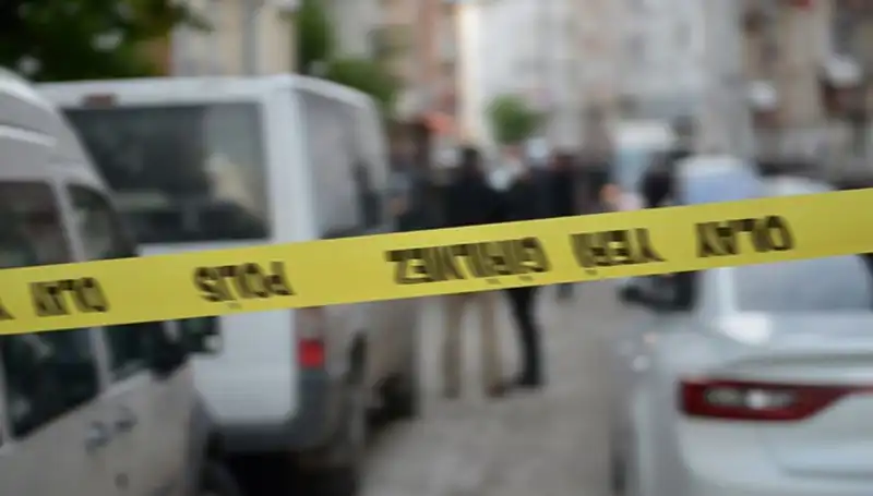 Satır ve Bıçaklı Kavga: Korkunç Olayda 1 Kişi Hayatını Kaybetti