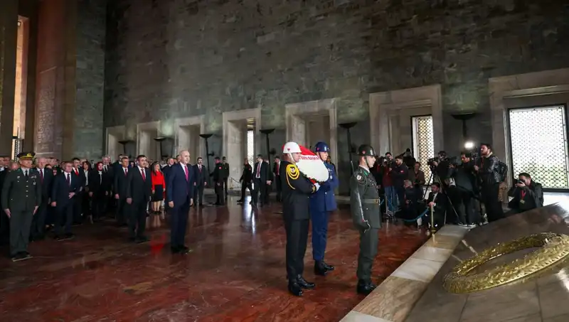 Türkiye’nin Gözbebeği Anıtkabir’de Devlet Erkanının Anma Töreni