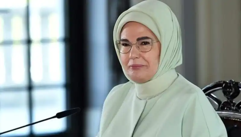 Emine Erdoğan'dan Aile Değerlerine Dikkat Çeken Uluslararası Forum Açıklaması
