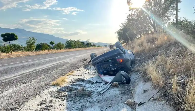 Adıyaman'da Takla Atan Otomobili Görenlerin Yüreği Ağızlarına Geldi