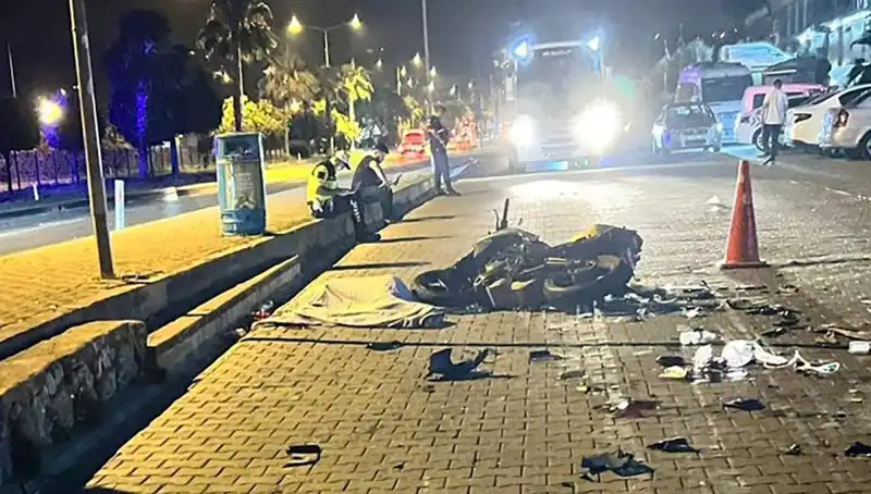 Alanya’da Feci Motosiklet Kazası: Görgü Tanıkları Olay Anını Anlattı